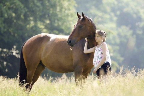 Kind mit Pferd
